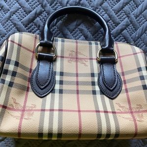 Vintage Burberry bag